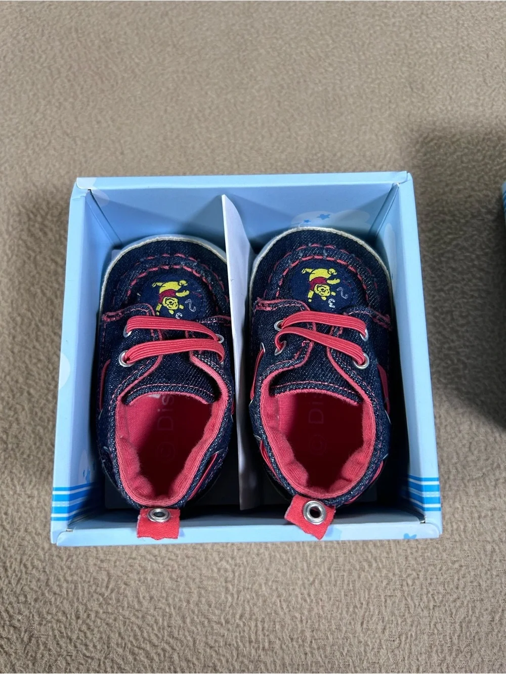 WINNIE THE POOH - Infant Shoes